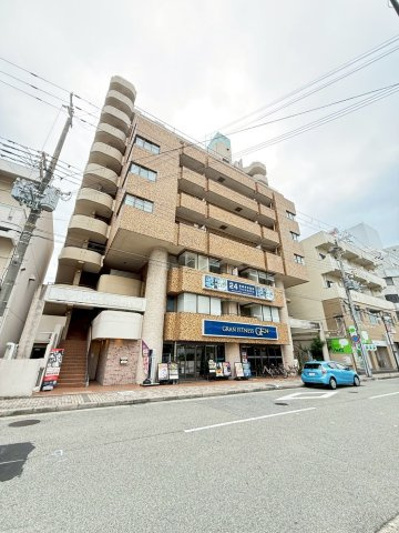 クレドール西明石3の外観