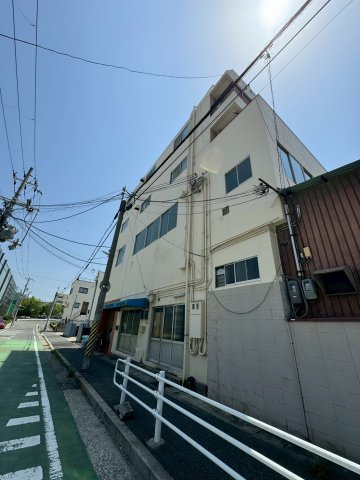 コーポカグラの外観