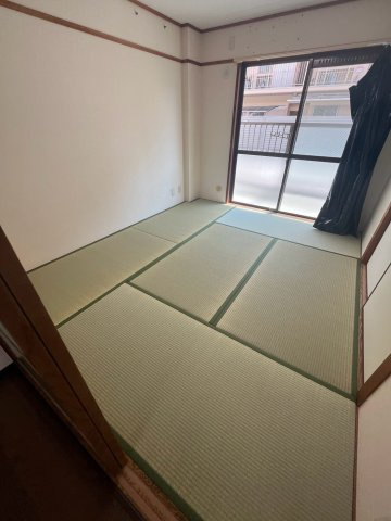パークサイド武庫川の和室