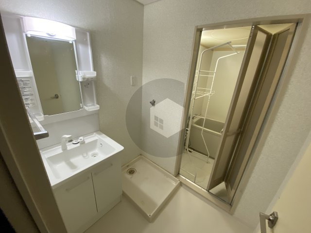 ラルゴ若江の洗面所