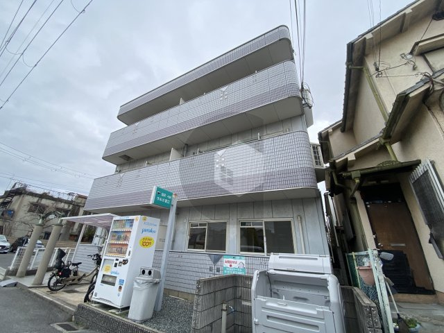 ラルゴ若江の外観