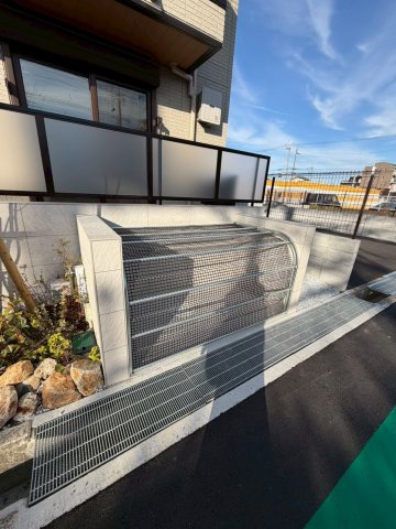 トリシア武庫川の駐車場