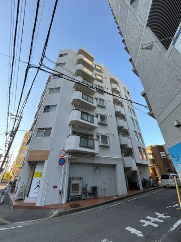 クレドール西明石１の外観|おしゃれな外観です