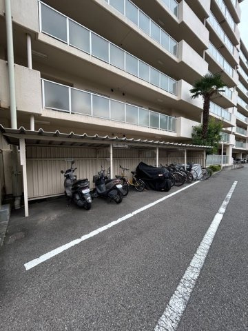 クレセント長田の外観