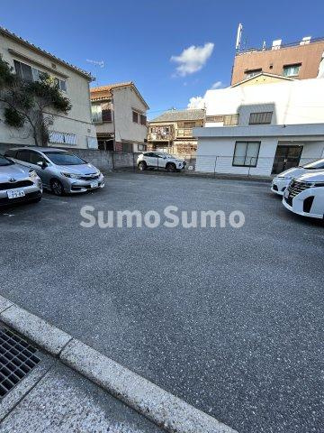 パークコートたかしょうの駐車場|駐車場があるので、車を買う予定の方も安心です