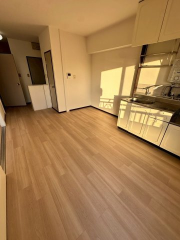 コートビレジ1の居間・リビング