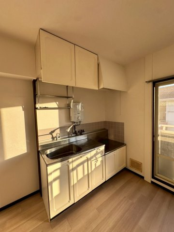 コートビレジ1のキッチン