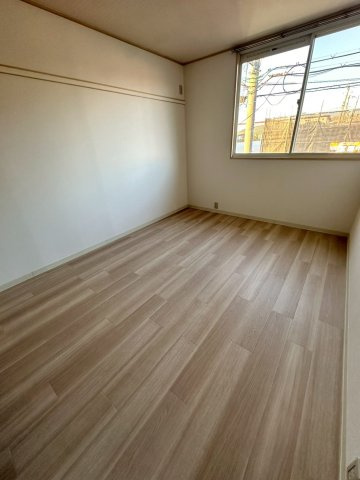 コートビレジ1の洋室