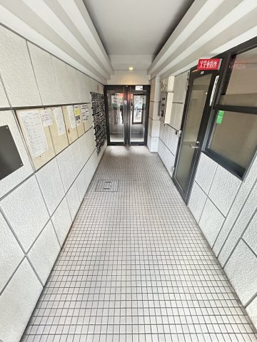 ネオダイキョー神戸元町のロビー