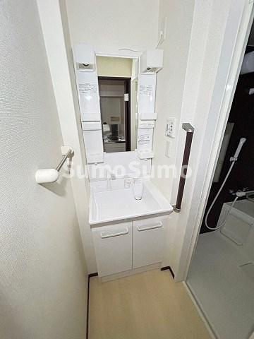 クレイノ大物の洗面所|脱衣スペースもあります