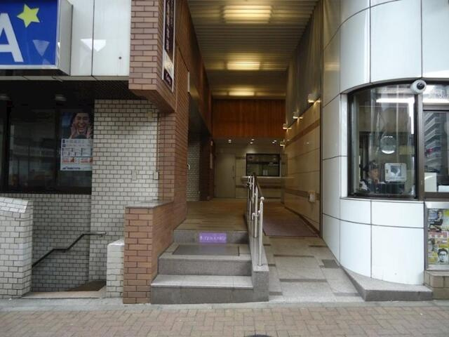 セントヒルズ池尻のエントランス| 