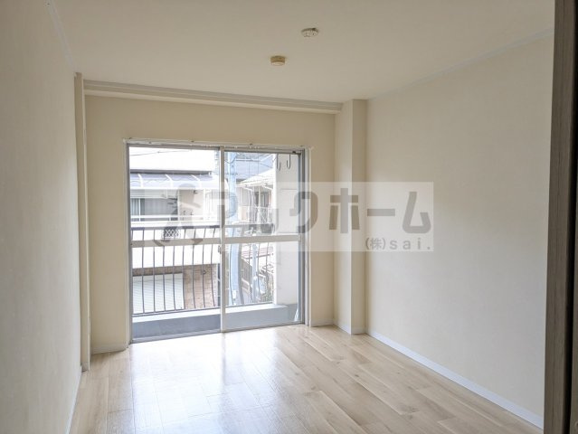 小松マンションの寝室|小松マンション（柏原市法善寺）　照明付き洗面台