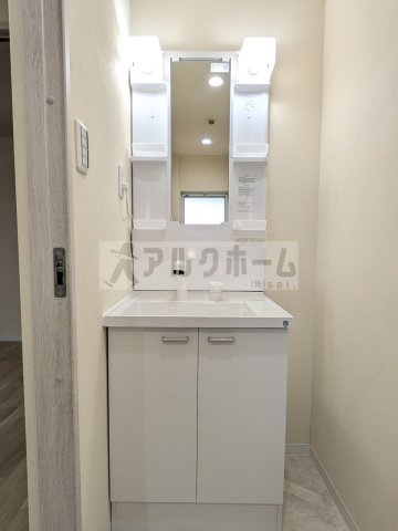 小松マンションの独立洗面台|小松マンション（柏原市法善寺）　キッチン収納