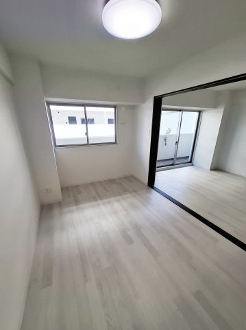 GROOVE上甲子園レジデンスの洋室|洋室7帖