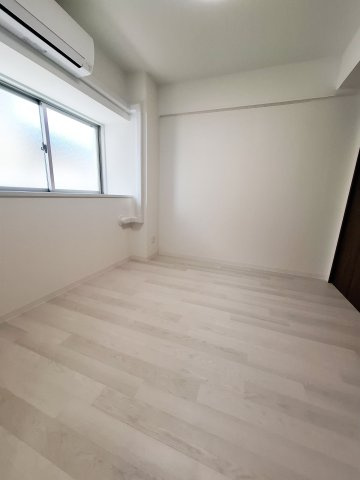 GROOVE上甲子園レジデンスのその他|納戸5.4帖　洋室としても使えます