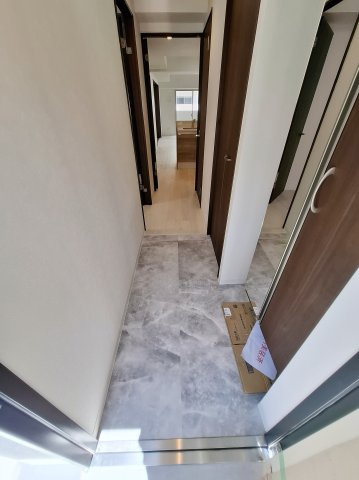 GROOVE上甲子園レジデンスの玄関