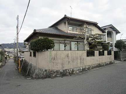 安佐南区相田３丁目の前面道路含む現地写真