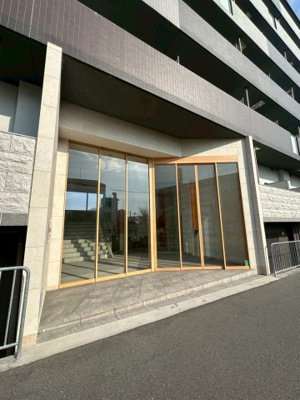 【エントランス】 | LaDouceur南茨木