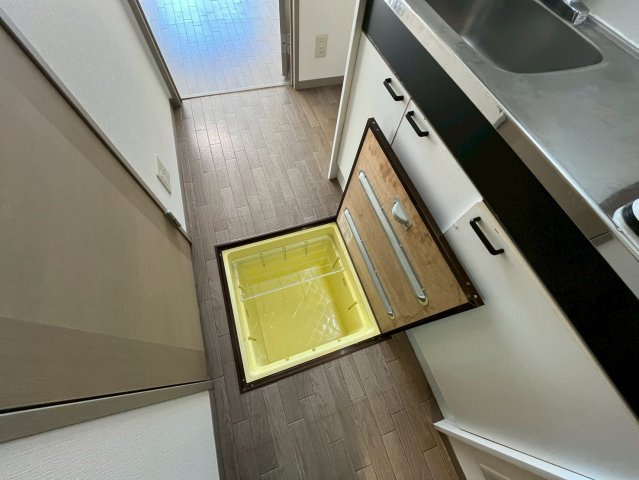 レインボーハイツの収納|床下収納有