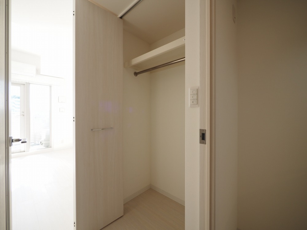 大阪市福島区吉野５丁目の賃貸マンションの収納