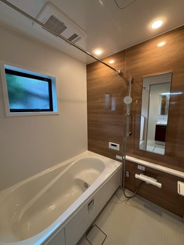湯冷めしづらい保温浴槽サーモバスSを始め省エネ住宅は体にもお財布にも優しい