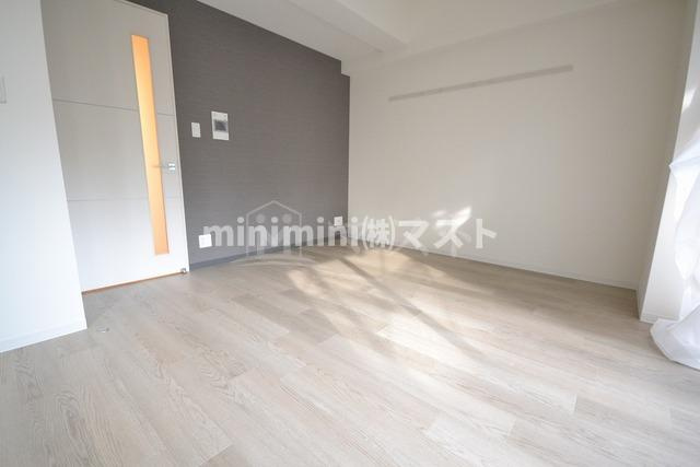 ウルバーノイリスの内装