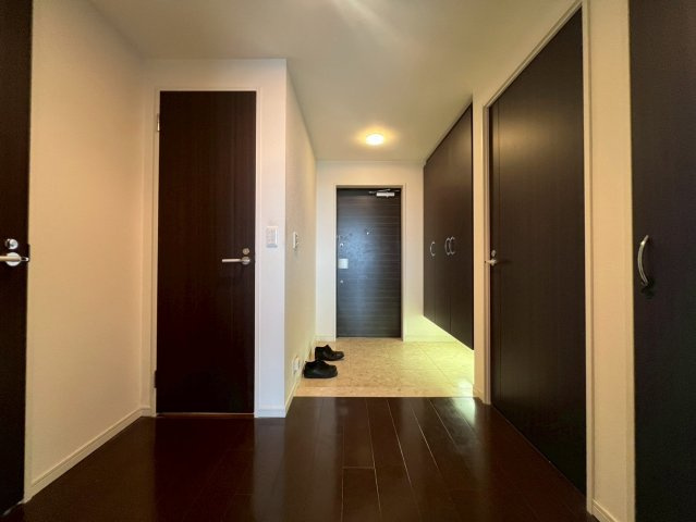 セレッソコートマスターズハウスの玄関