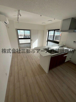 【居間・リビング】 | ＫＡＮＯＡ池上(ｶﾉｱｲｹｶﾞﾐ) | ＫＡＮＯＡ池上