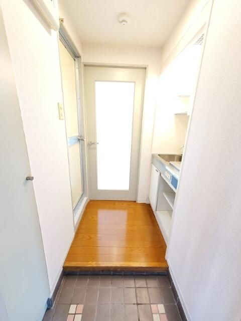 グランハイツ２の玄関