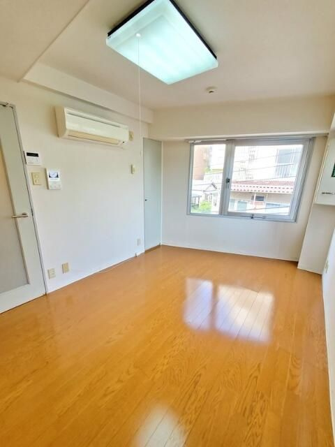 グランハイツ２の居間・リビング