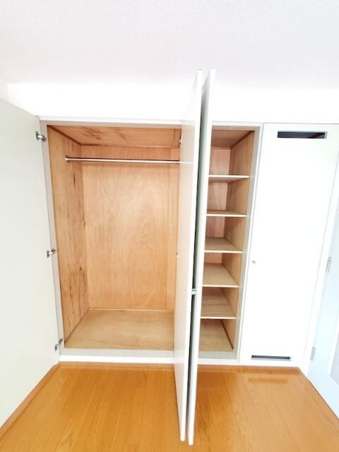 グランハイツ２の収納