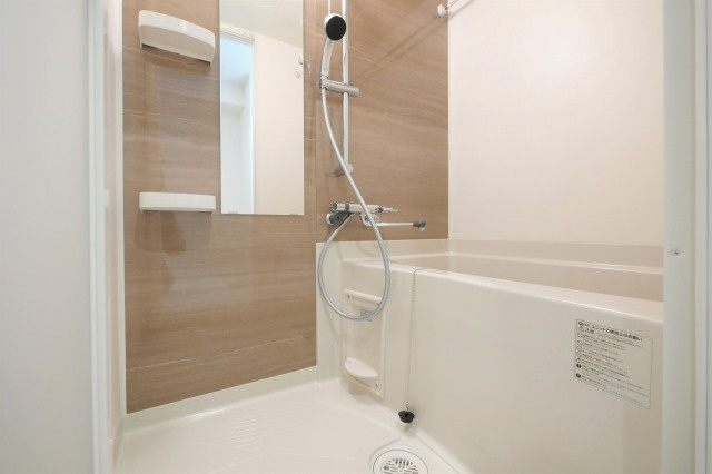 大阪市東淀川区東中島２丁目の賃貸マンションの浴室