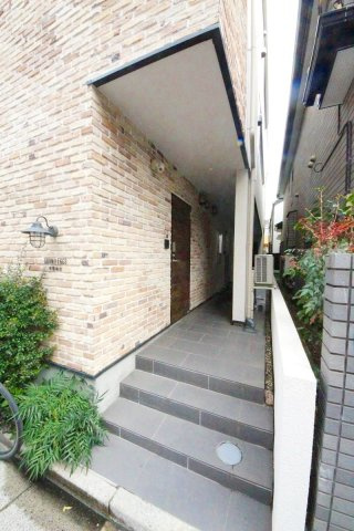 グランエッグス中野南台のエントランス|※同シリーズ物件