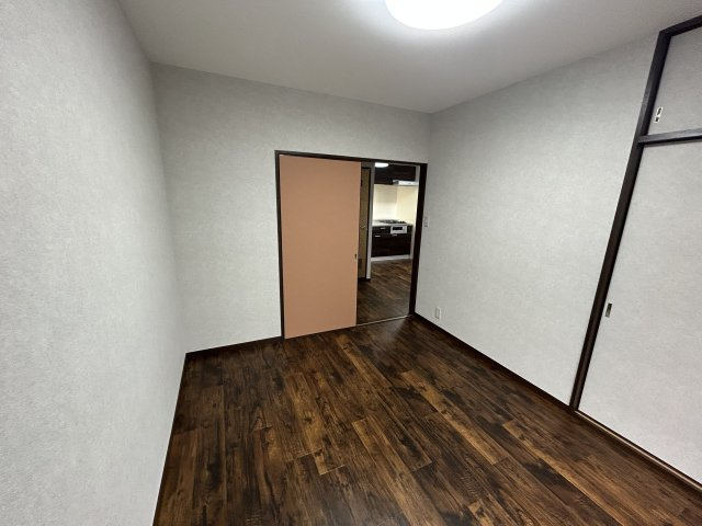 【洋室】 | ウィンテラス