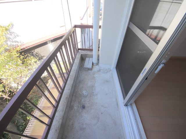 西有紀マンションのバルコニー