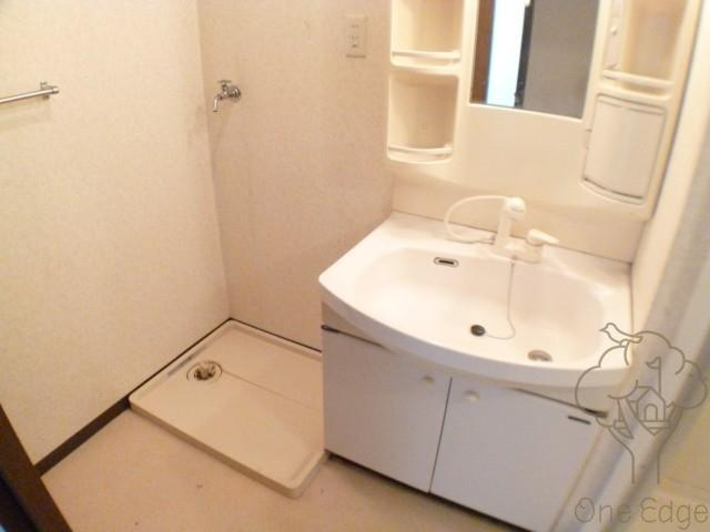 パルテール北の独立洗面台