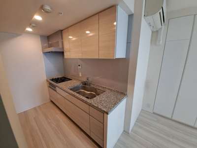 【キッチン】 | DEUX TOURS CANAL&SPA WEST