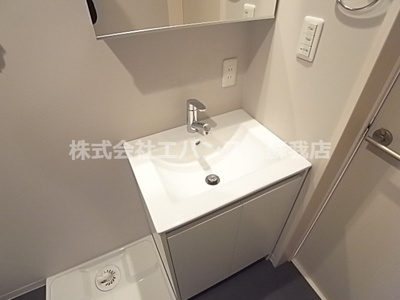 【独立洗面台】 | cube inohana（キューブイノハナ） | 使いやすい独立洗面台です