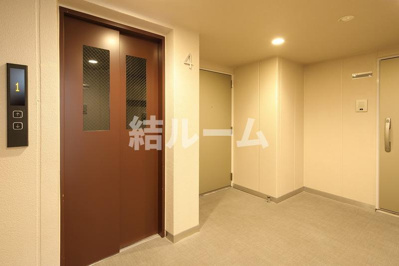 豊島区池袋４丁目の賃貸マンションのロビー