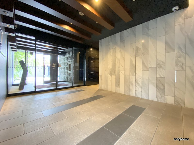 プレサンス大阪ゲートシティ 仲介手数料無料のロビー