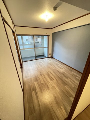 【居間・リビング】 | メゾンインペリアル豊里