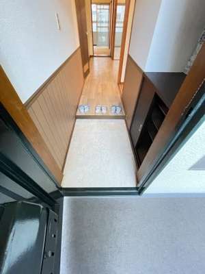 【玄関】 | メゾンインペリアル豊里