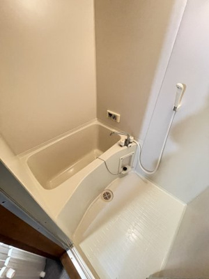 【浴室】 | メゾンインペリアル豊里