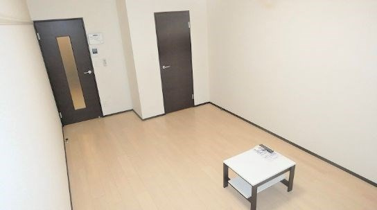 【寝室】クレイノラ　トルチェ