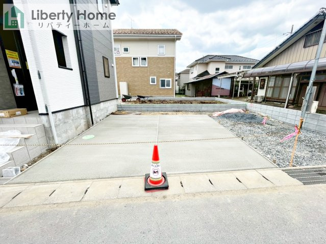 ひたちなか市稲田5期　新築戸建の駐車場