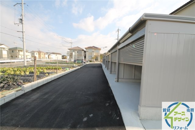 アースガレージ大久保町のその他