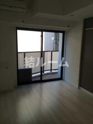 豊島区池袋本町４丁目の賃貸マンションの居間・リビング