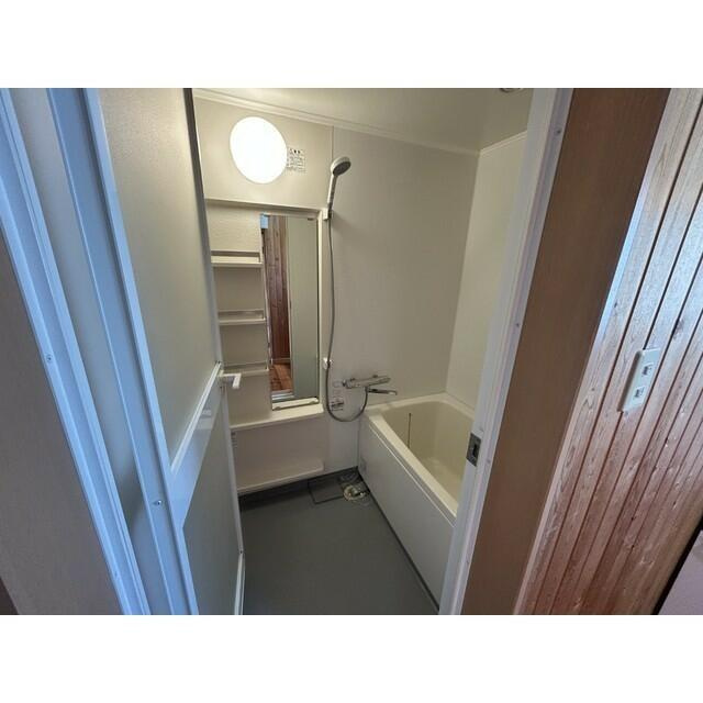 多摩市永山６丁目の賃貸マンションの浴室