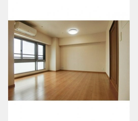 プライムアーバン津田沼の居間・リビング