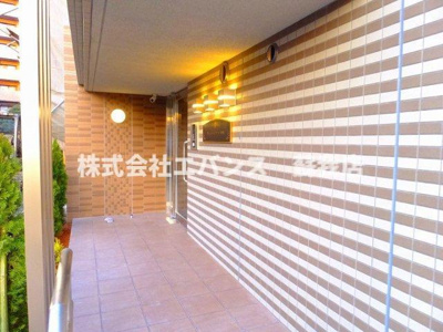 【エントランス】 | ヴィレッジゲート神明 | 清潔なエントランスです